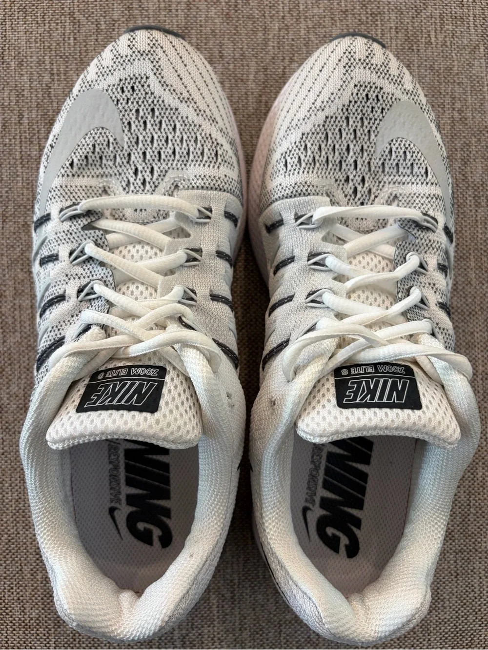 Nike Air Zoom Elite 8 Women's Running Shoes White Gray Black Sneakers Size 8‎